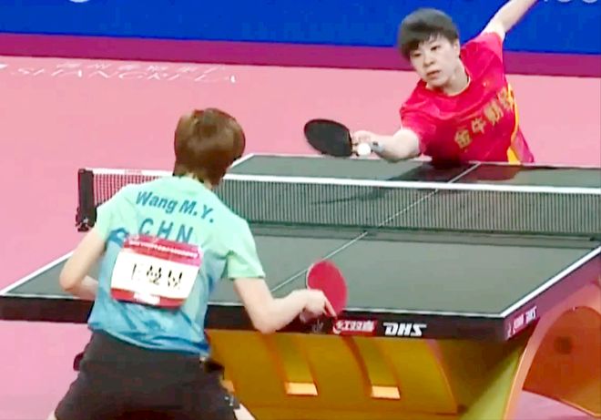 詹姆斯与安 詹姆斯与安