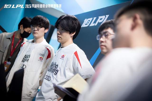 打崩的关键 打崩的关键