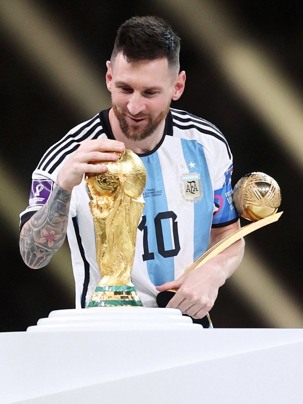 球迷身份更 球迷身份更